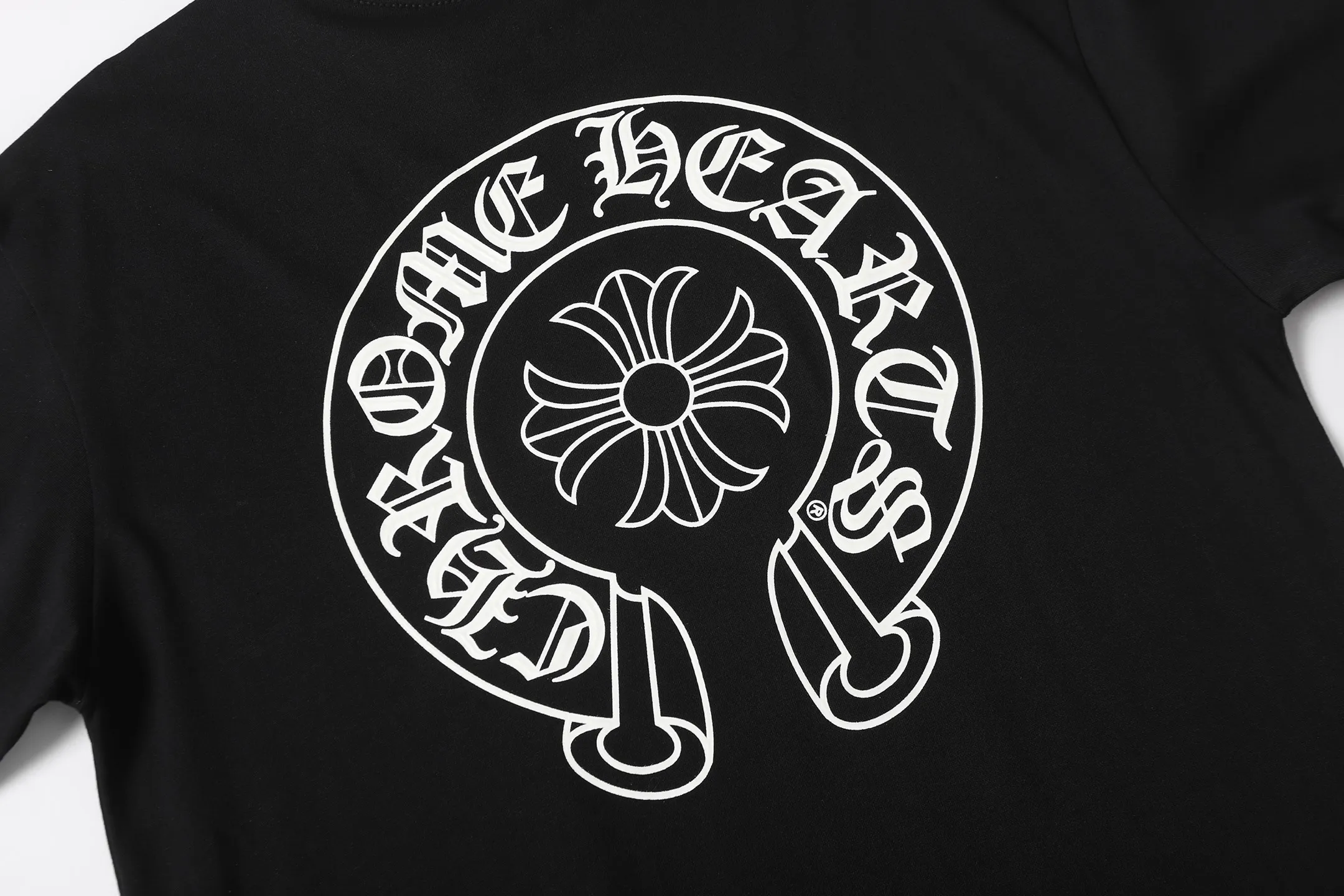 #K 2238 90 Chrome Hearts/ T Quality Colour： Black White Size: S M L XL